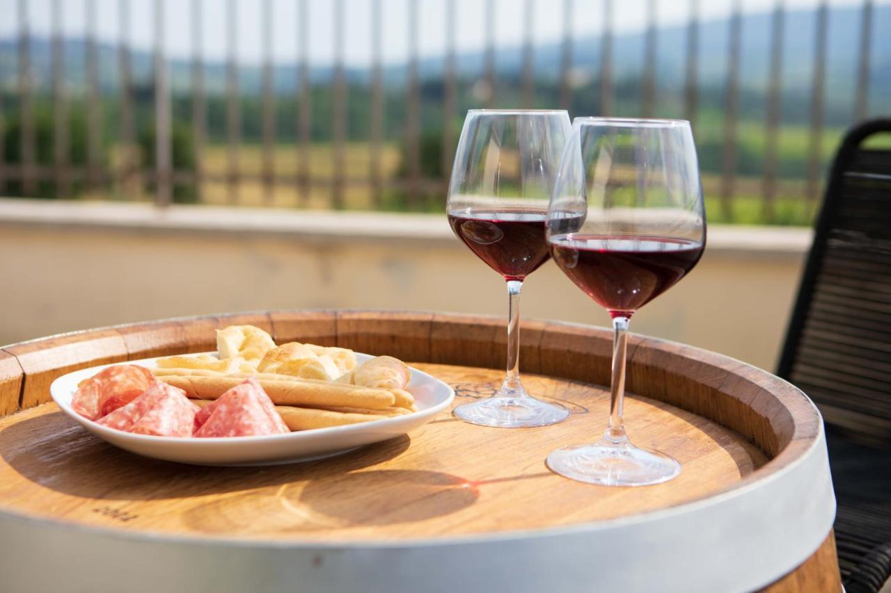 Podere La Quercia Сан-Джиминьяно Экстерьер фото